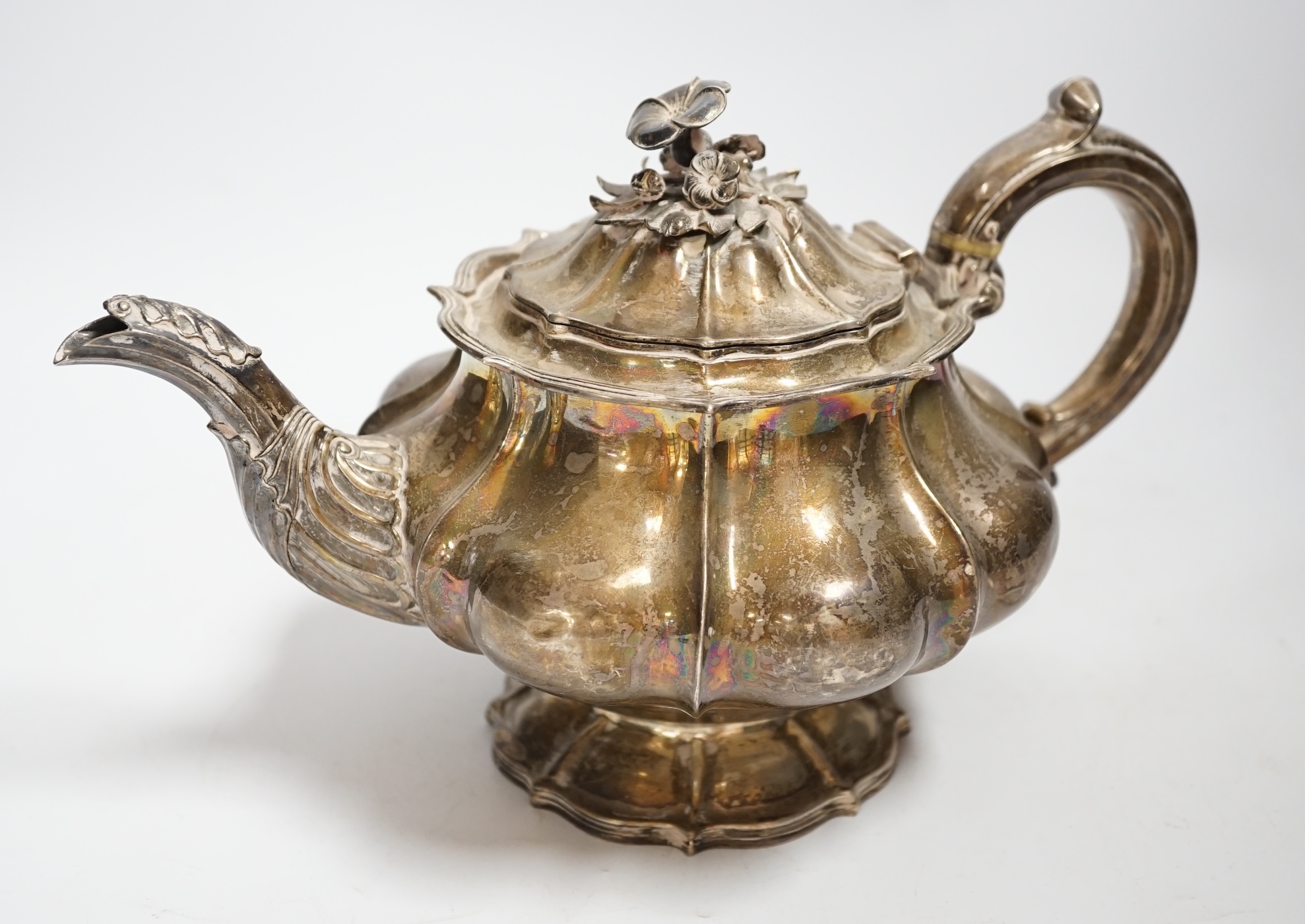 A William IV silver melon shaped pedestal teapot, Joseph Angell I, London, 1830, gross weight 24.3oz. CITES Submission reference 447Z42EV